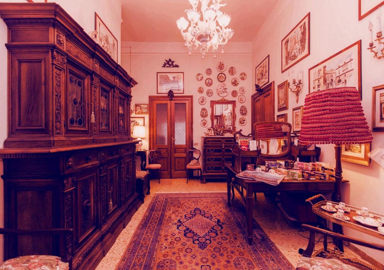 B&B Atmosfere Del Centro Storico Naples Exterior photo